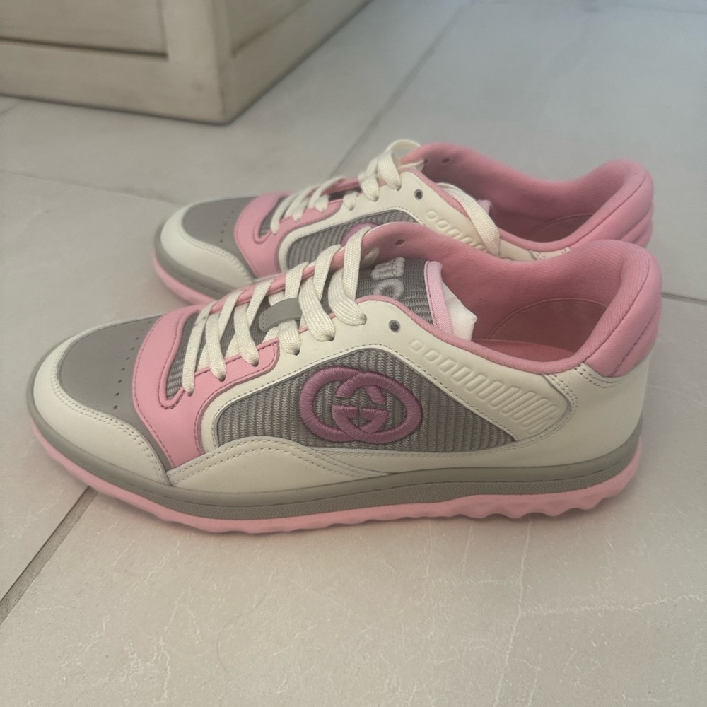 NEW WOMANS GUCCI MAC80 SNEAKERS SIZE 7